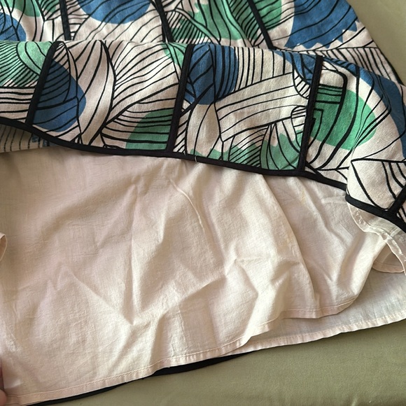 Fully lined summer skirt size 10 - Picture 2 of 4